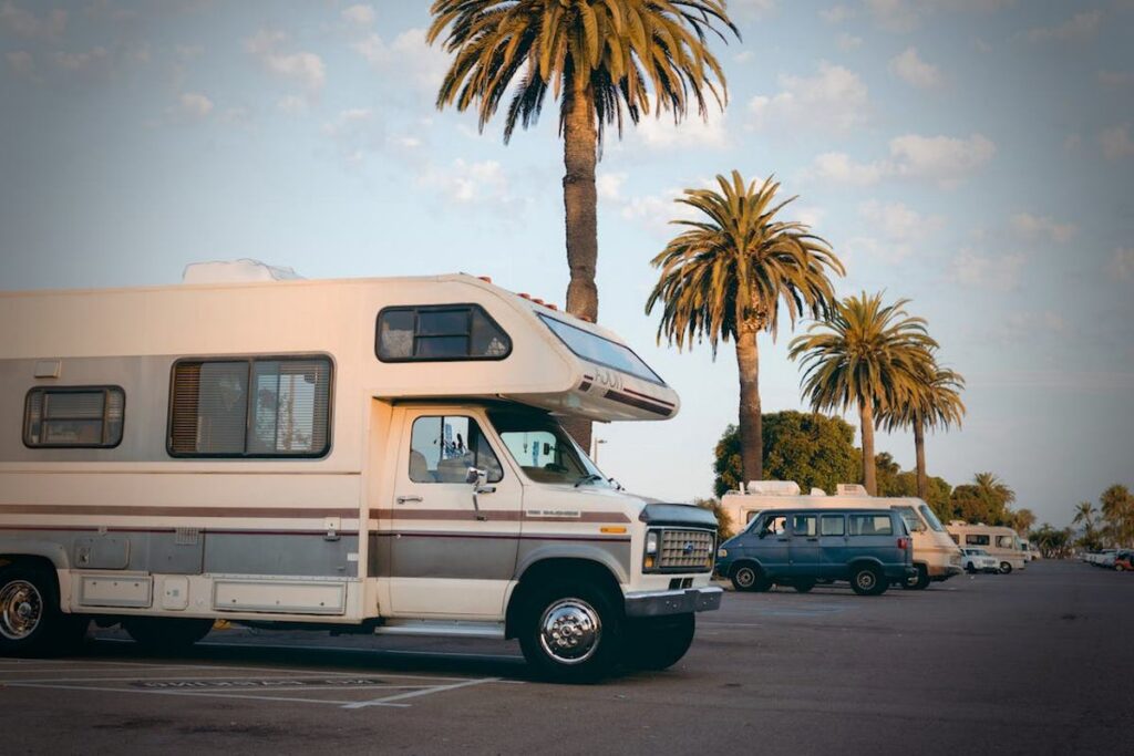 Que choisir : van ou camping-car pour votre prochain voyage ?